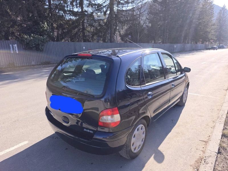 Renault Scenic, снимка 8 - Автомобили и джипове - 53262621