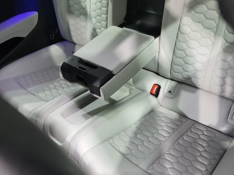 Audi Rs5 * 2.9 TFSI QUATTRO/B&O/NAVI/DIS/PANO, снимка 12 - Автомобили и джипове - 53336377