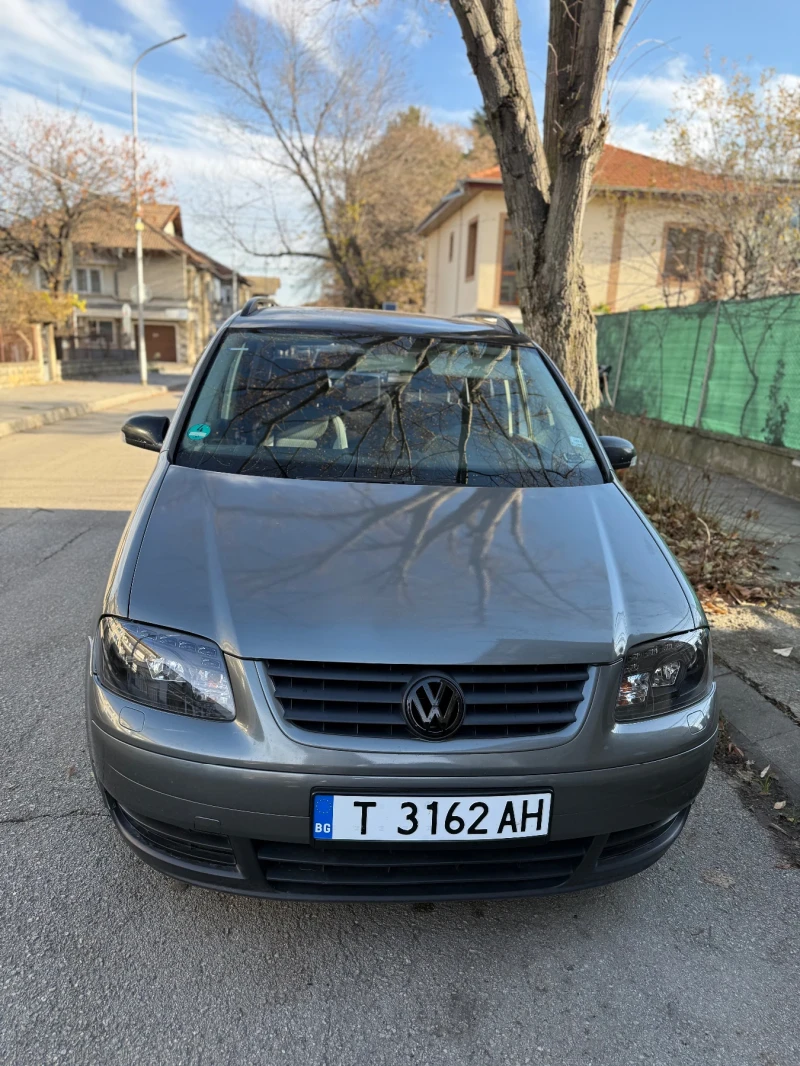 VW Touran, снимка 2 - Автомобили и джипове - 53397628