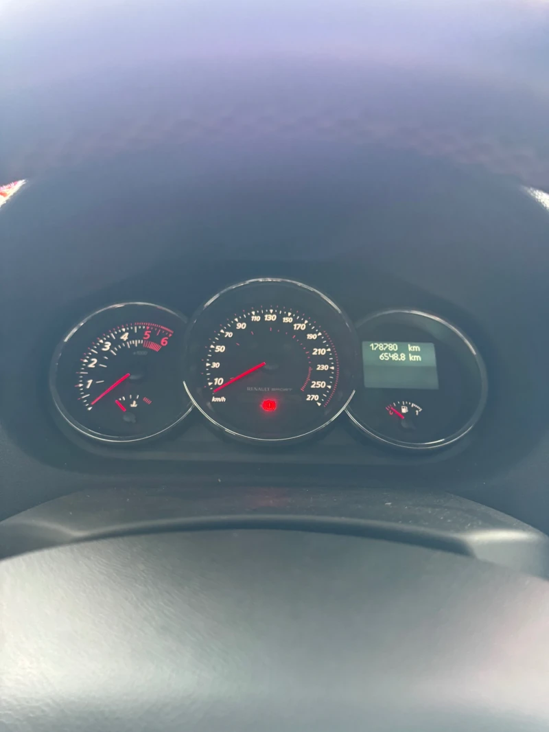 Renault Megane Gt line, снимка 4 - Автомобили и джипове - 53443696