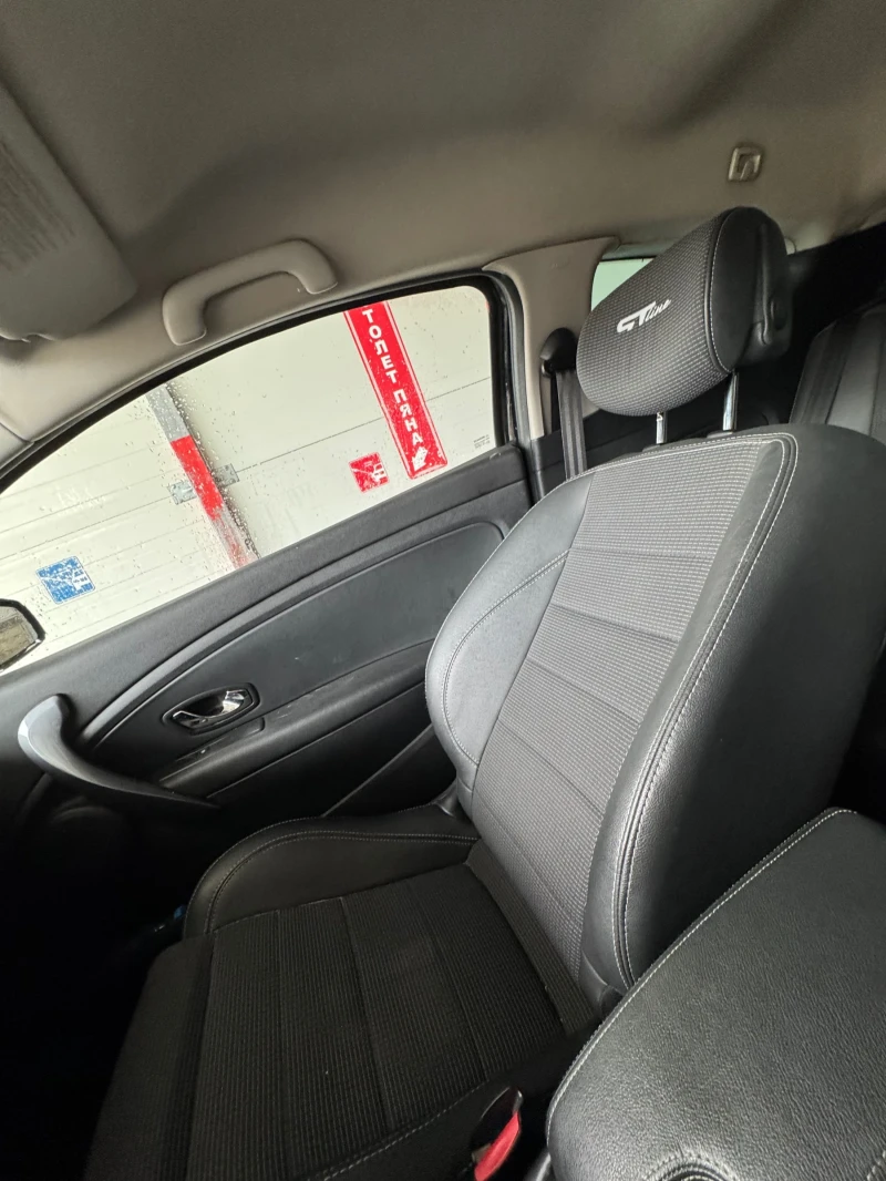 Renault Megane Gt line, снимка 5 - Автомобили и джипове - 53443696