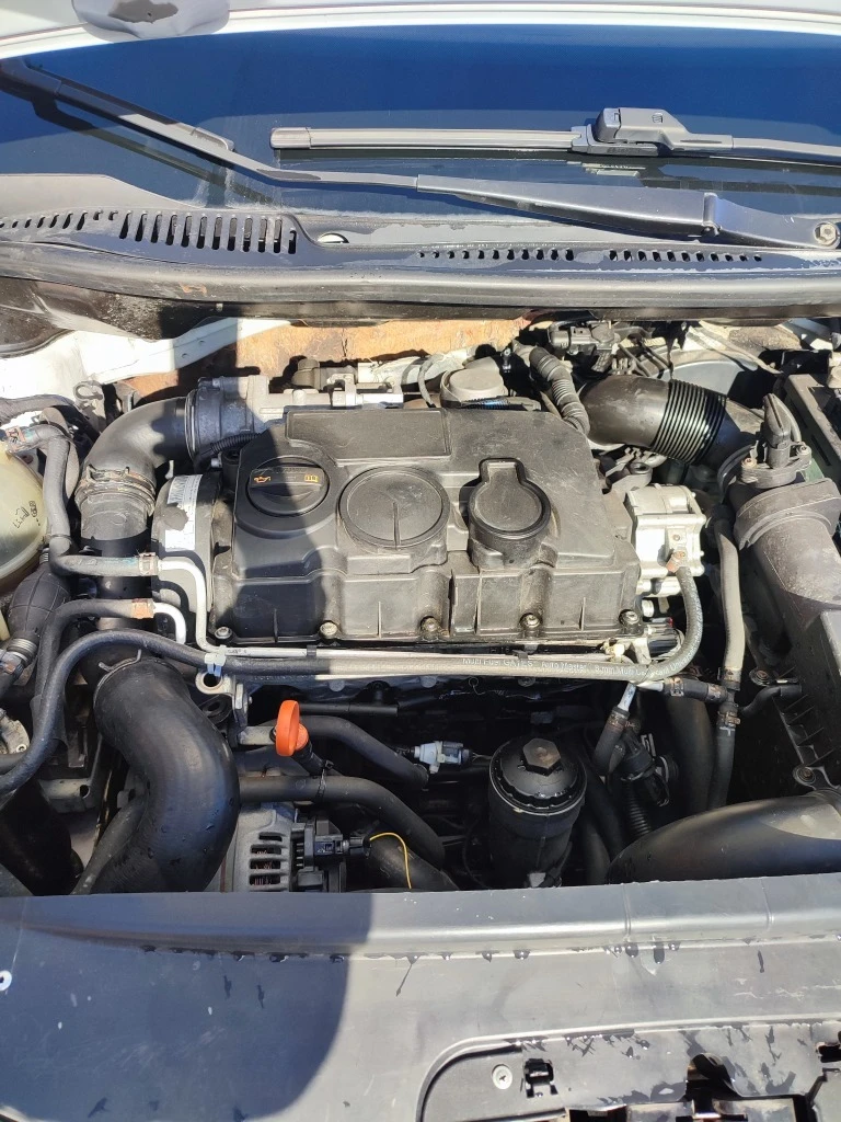 VW Caddy, снимка 6 - Автомобили и джипове - 55131128