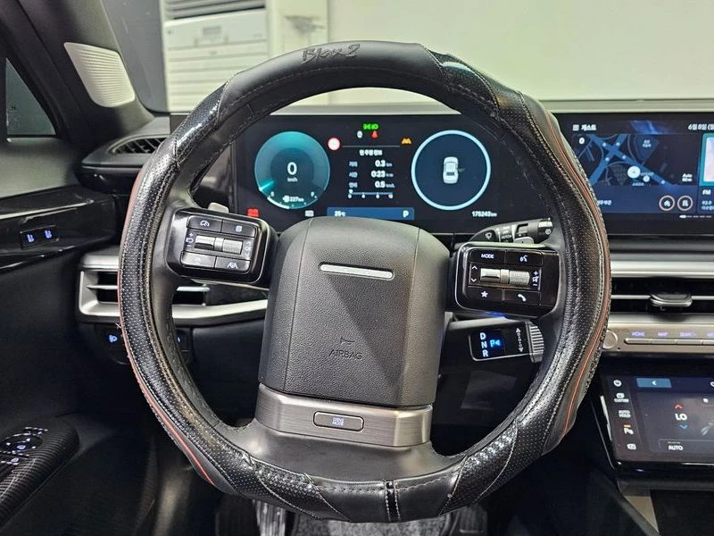 Hyundai Grandeur 3.5 Automatic, снимка 11 - Автомобили и джипове - 55463179