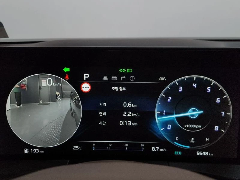 Kia K8 * 2.5* SIGNATURE* SPECIAL* ЦЕНАДОБГ* БЕЗИНЦИДЕНТИ*, снимка 8 - Автомобили и джипове - 55594960