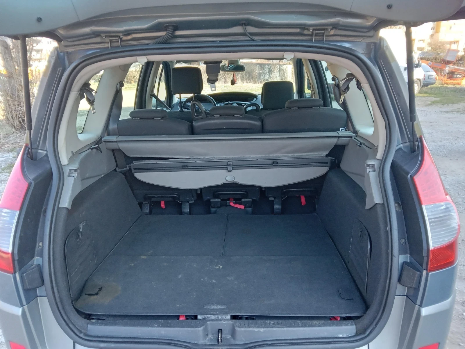 Renault Grand scenic  - изображение 9