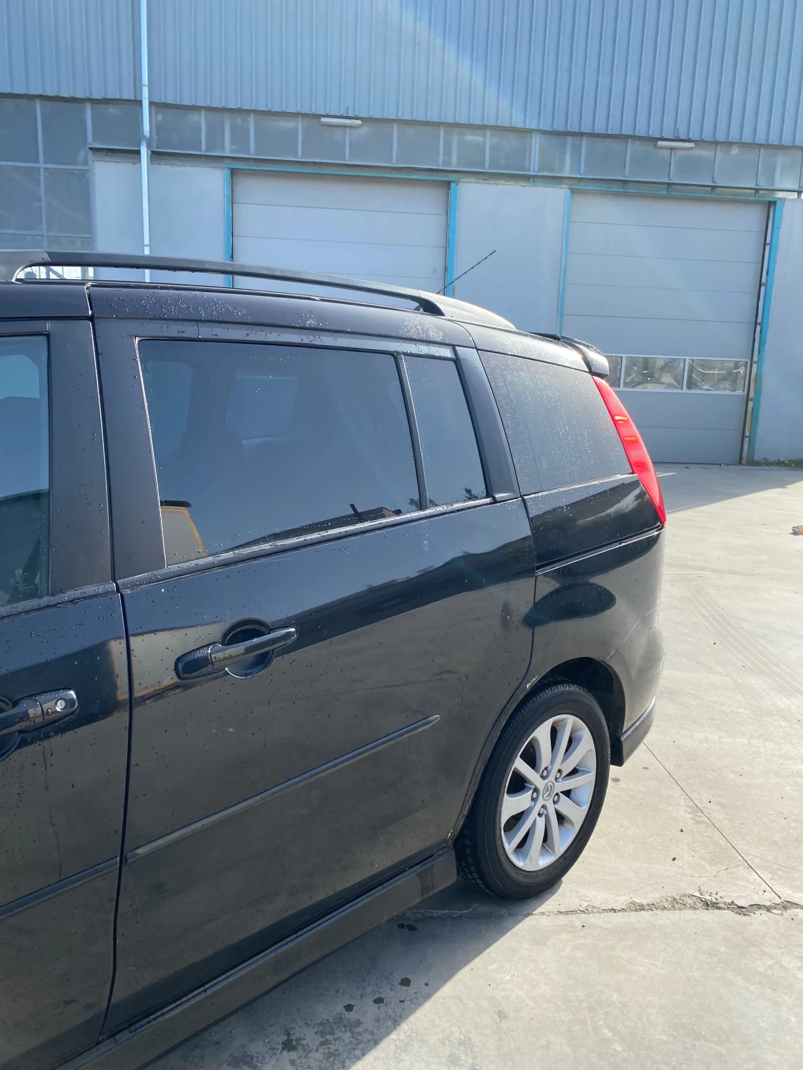 Mazda 5  - изображение 6