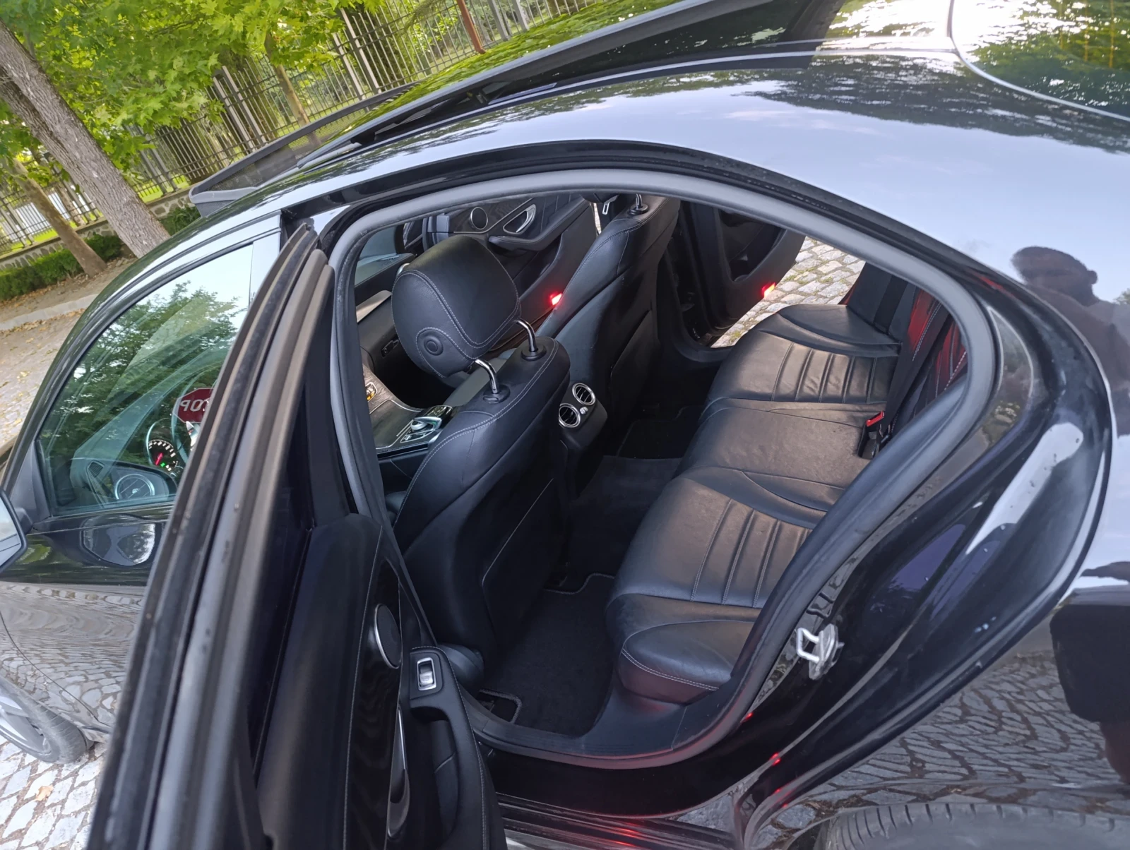 Mercedes-Benz C 220 AMG/PANORAMA/360 - изображение 8