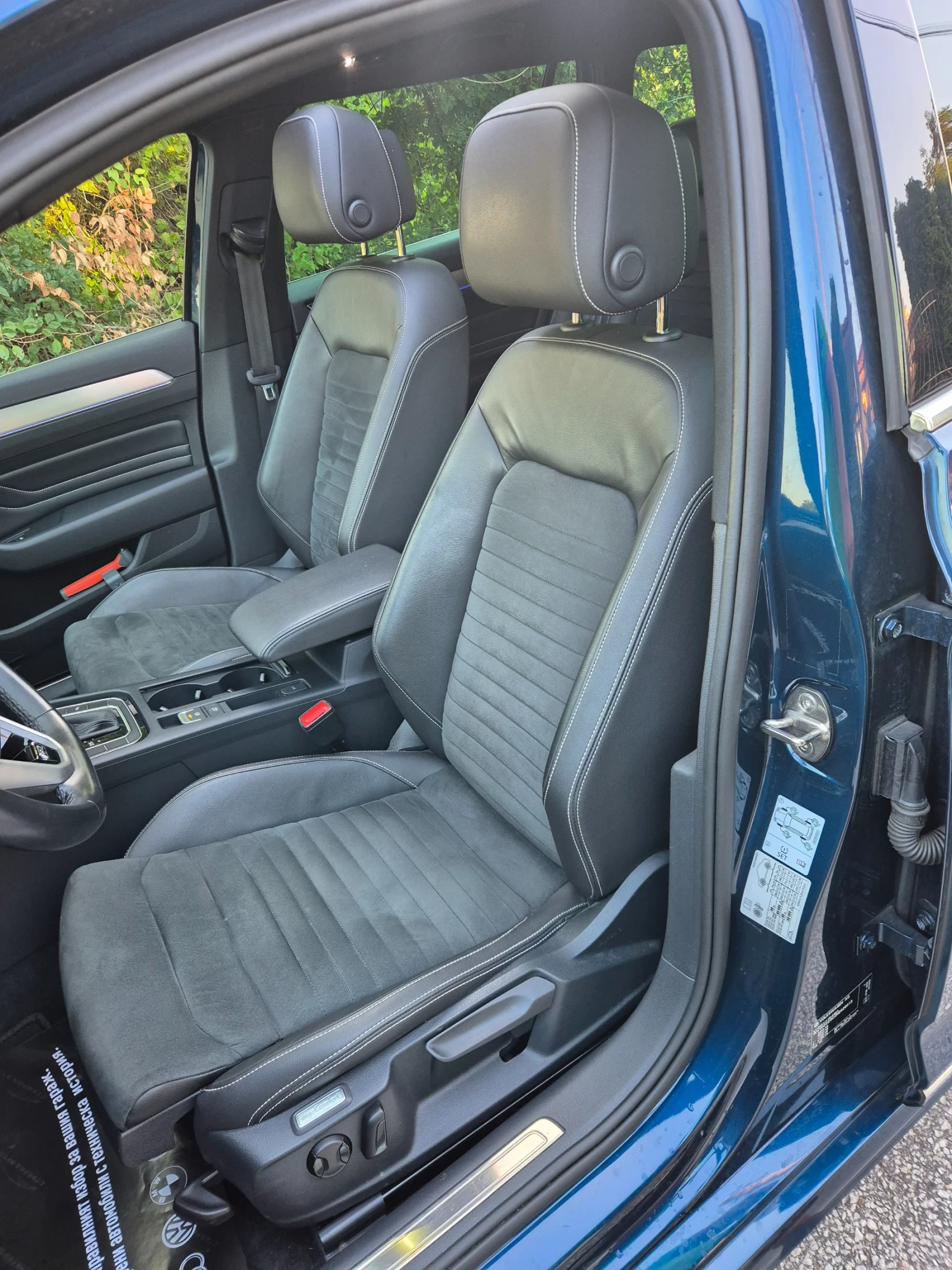 VW Passat Rline/22г./2.0D - изображение 10