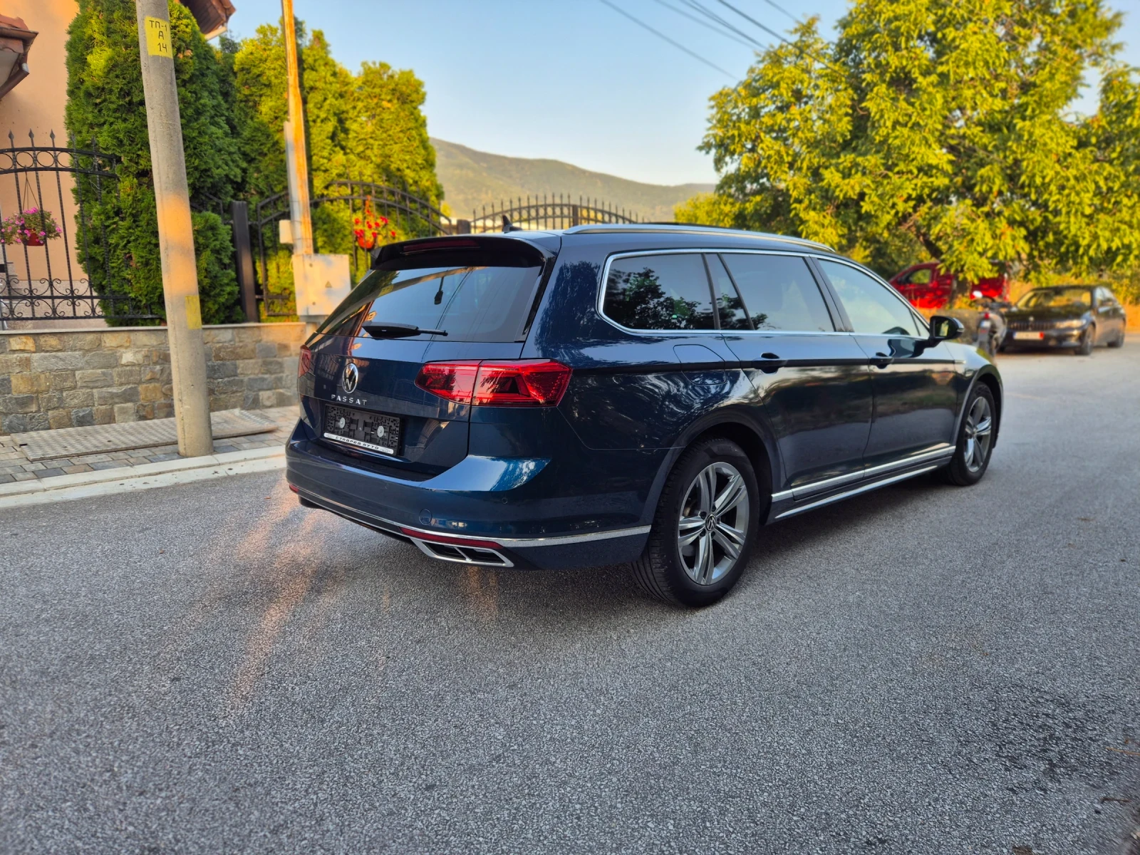 VW Passat Rline/22г./2.0D - изображение 4