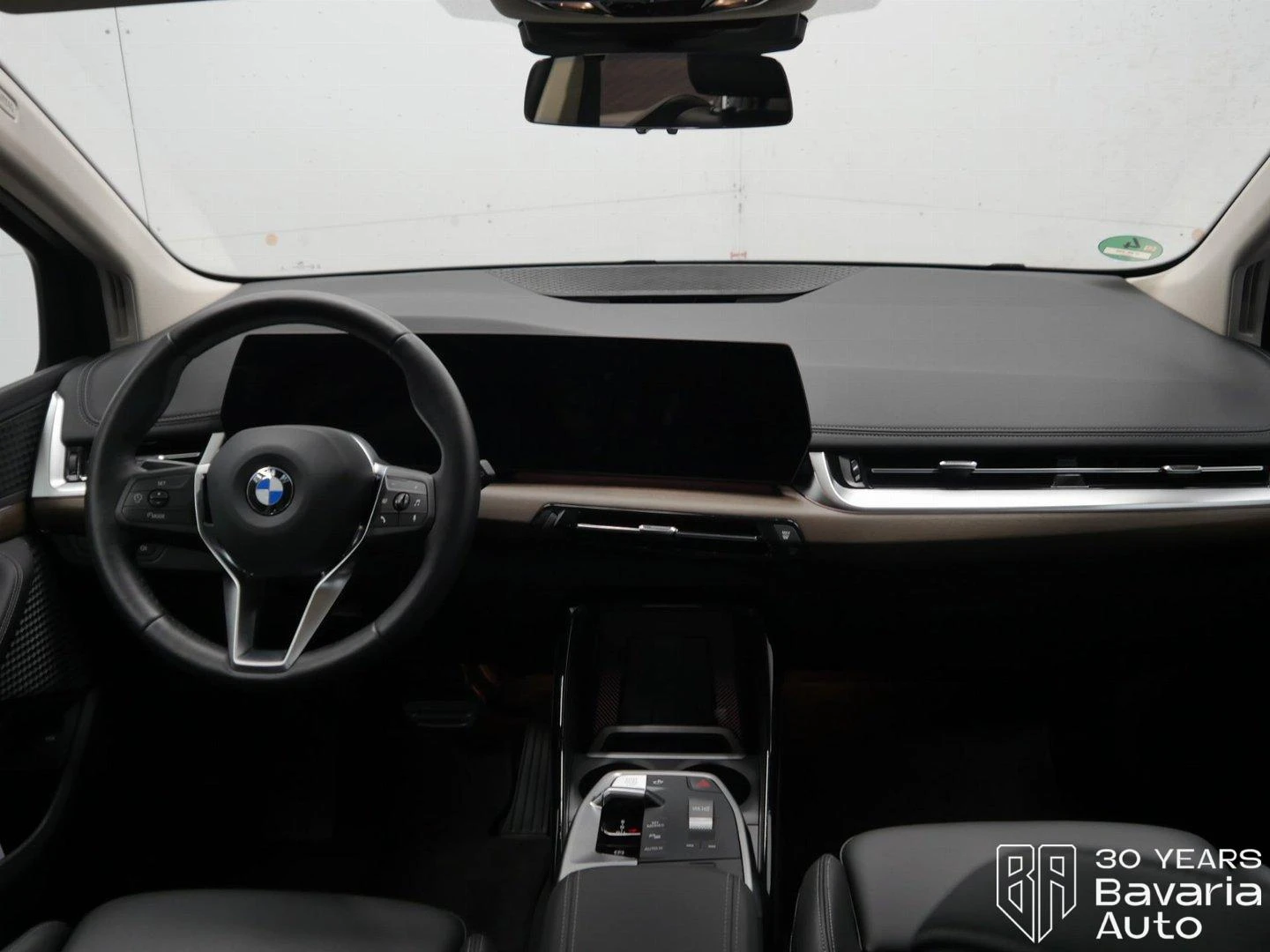 BMW 220 i Active Tourer Steptronic Luxury Line | Mobile.bg   6