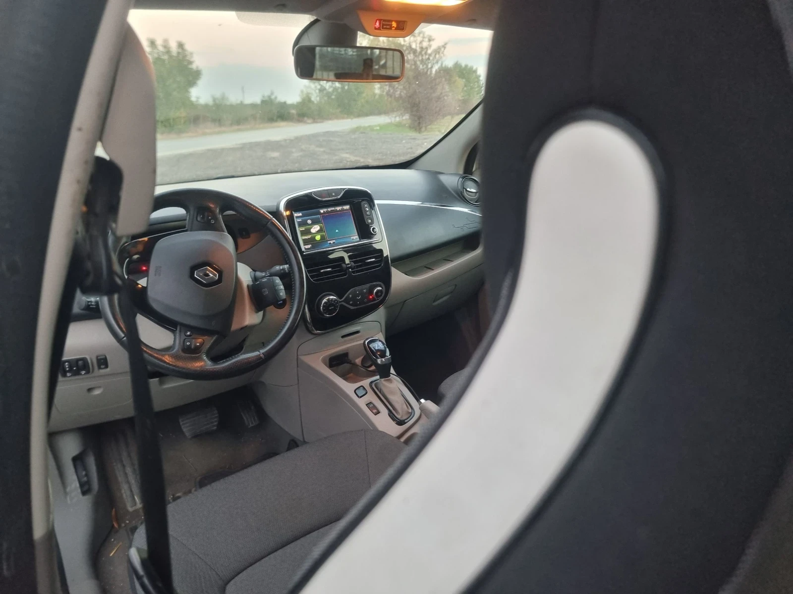 Renault Zoe | Mobile.bg   2