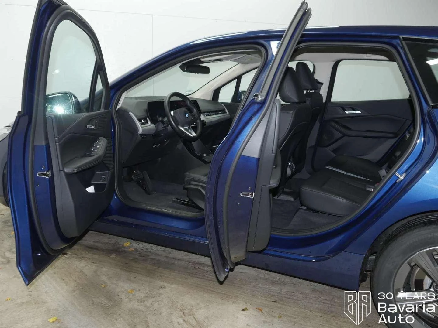 BMW 220 i Active Tourer Steptronic - изображение 5