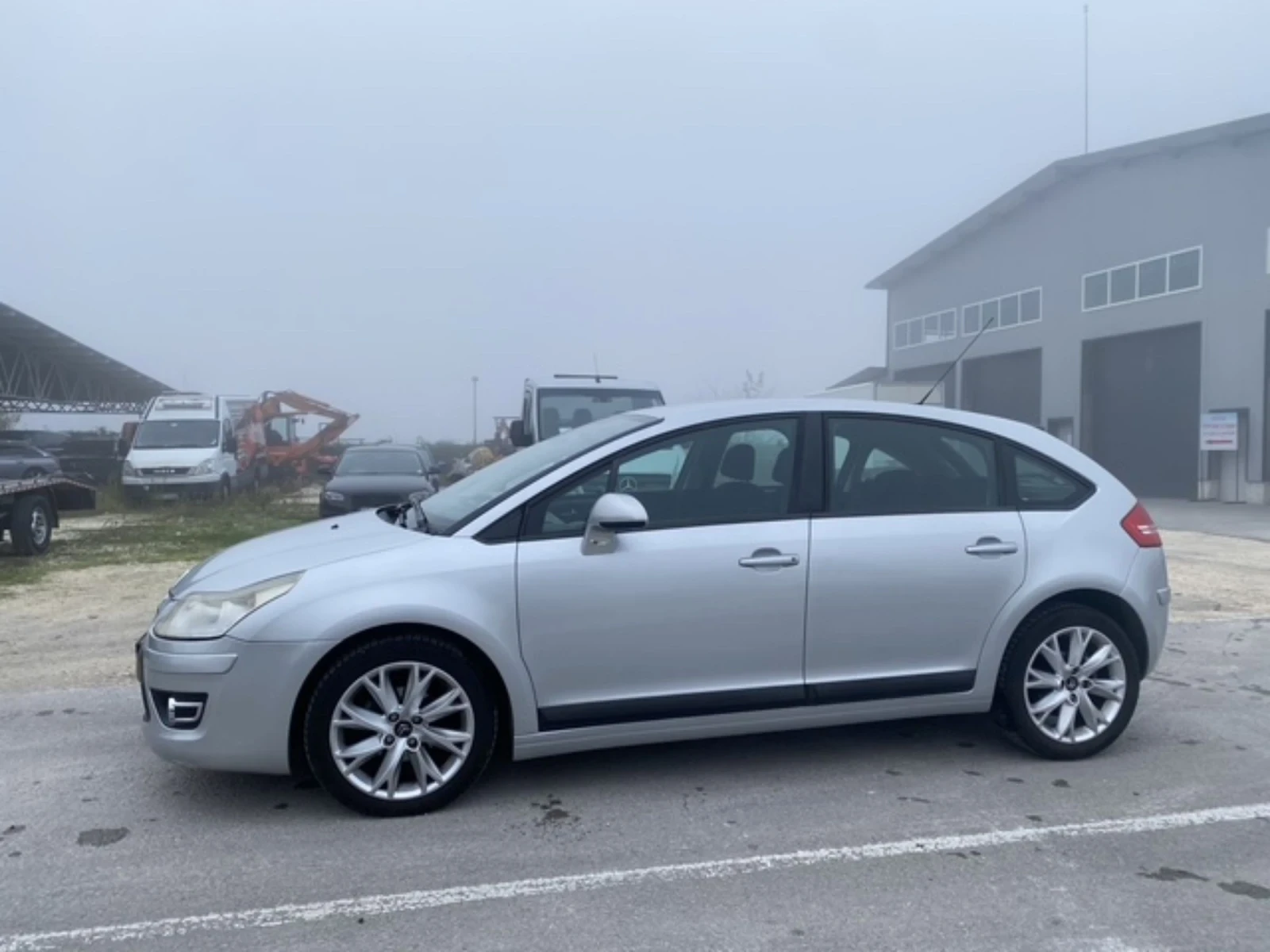 Citroen C4 1.6 16V - изображение 2