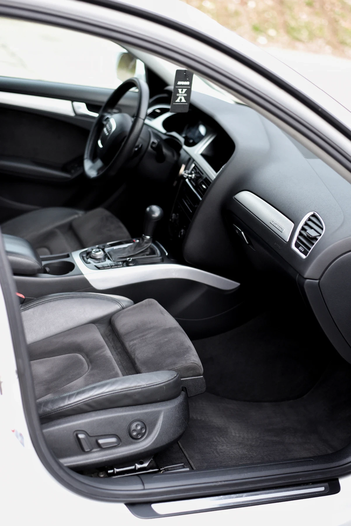 Audi A4, снимка 13 - Автомобили и джипове - 53501936