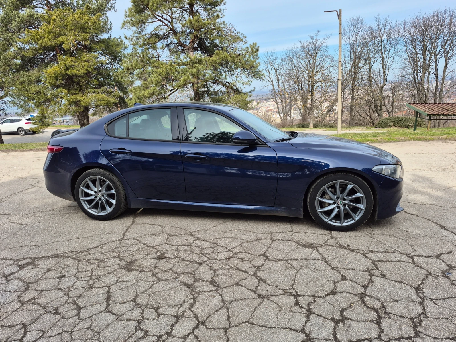 Alfa Romeo Giulia 2.2 180коня, снимка 3 - Автомобили и джипове - 53754580