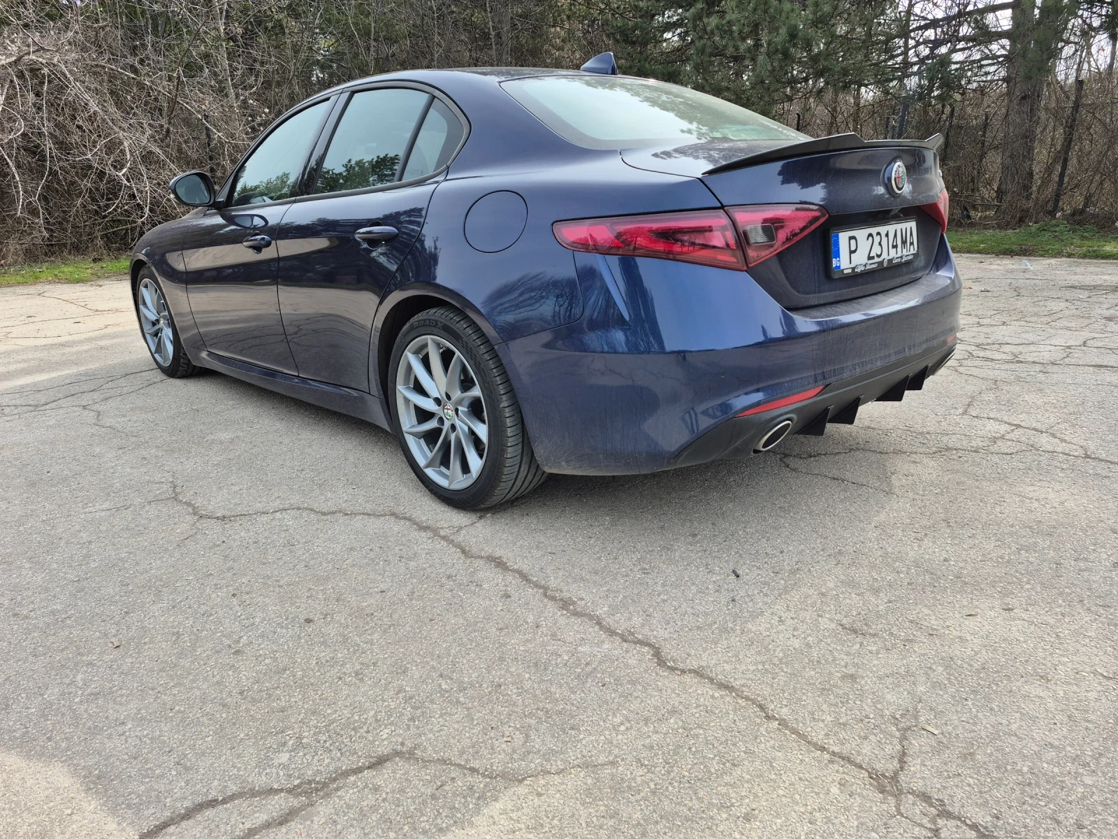 Alfa Romeo Giulia 2.2 180коня, снимка 5 - Автомобили и джипове - 53754580