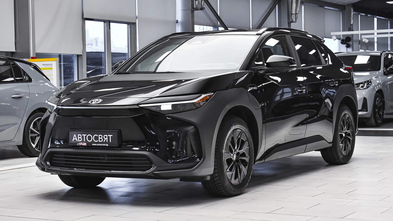 Toyota bZ4X Executive 71.4 kWh BEV, снимка 4 - Автомобили и джипове - 54031165