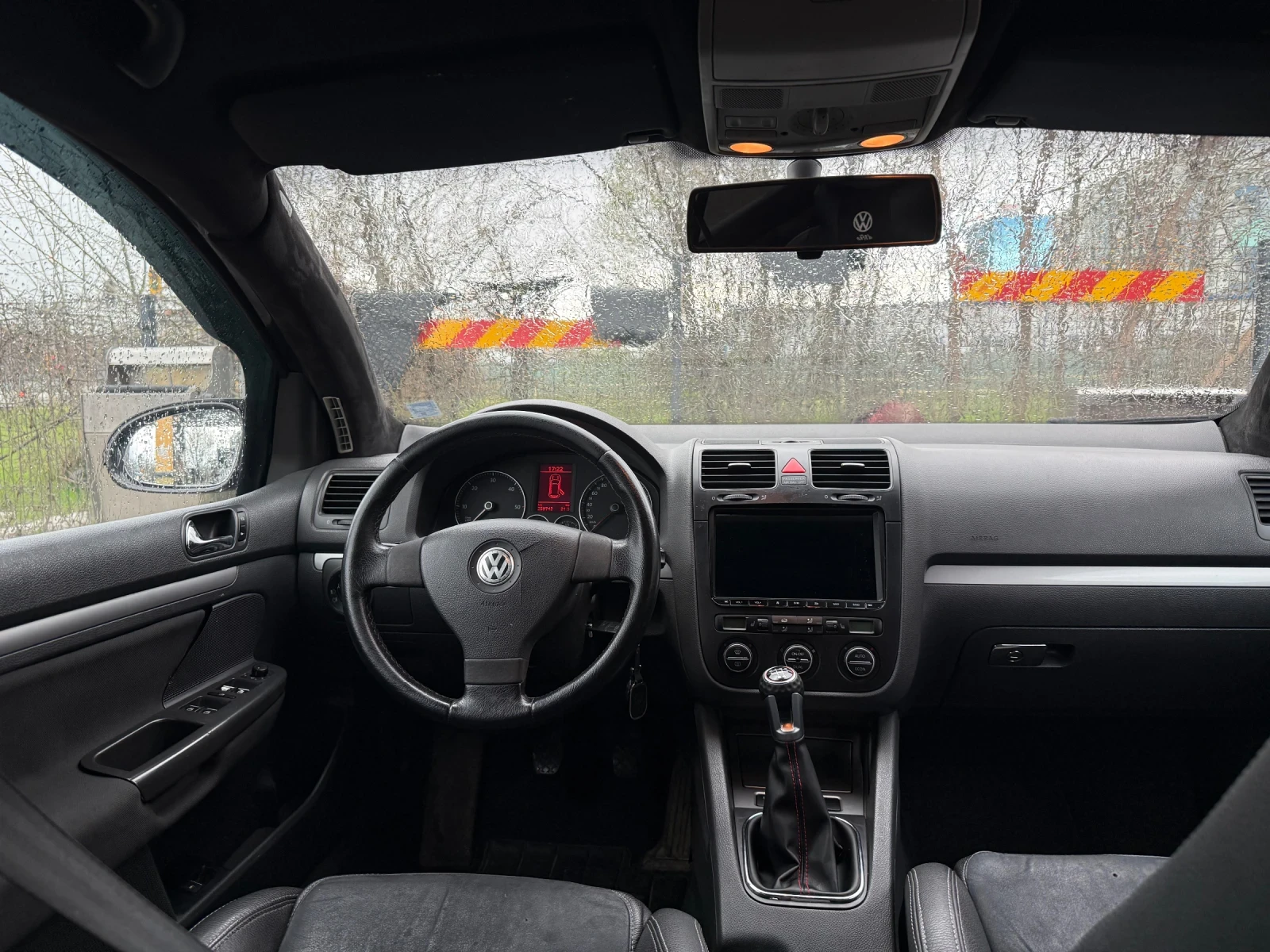 VW Golf, снимка 6 - Автомобили и джипове - 54099258