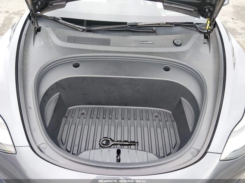 Tesla Model 3 Rear-Wheel Drive, снимка 10 - Автомобили и джипове - 55272154