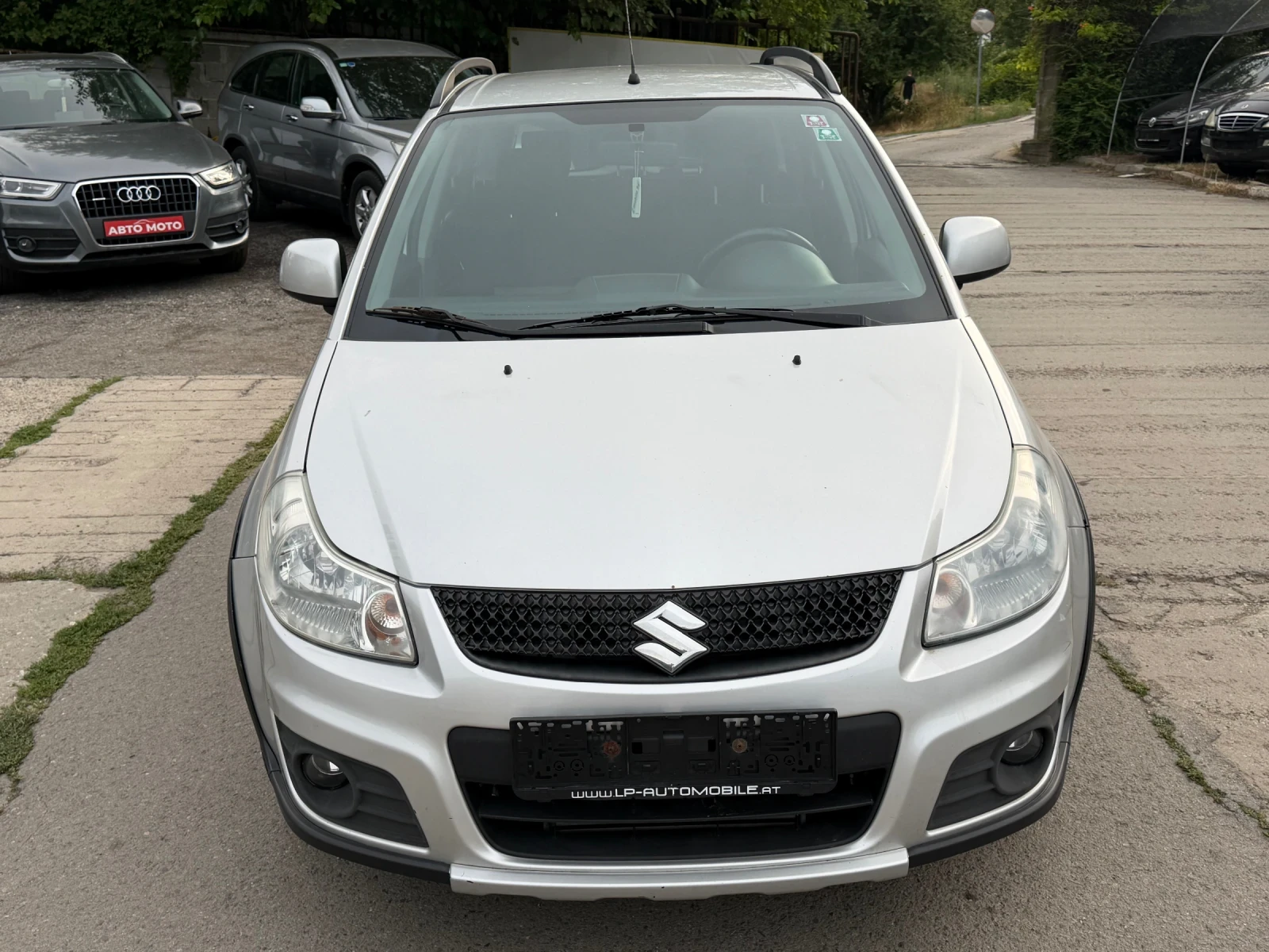 Suzuki SX4 FACELIFT Запазен, снимка 8 - Автомобили и джипове - 55321390