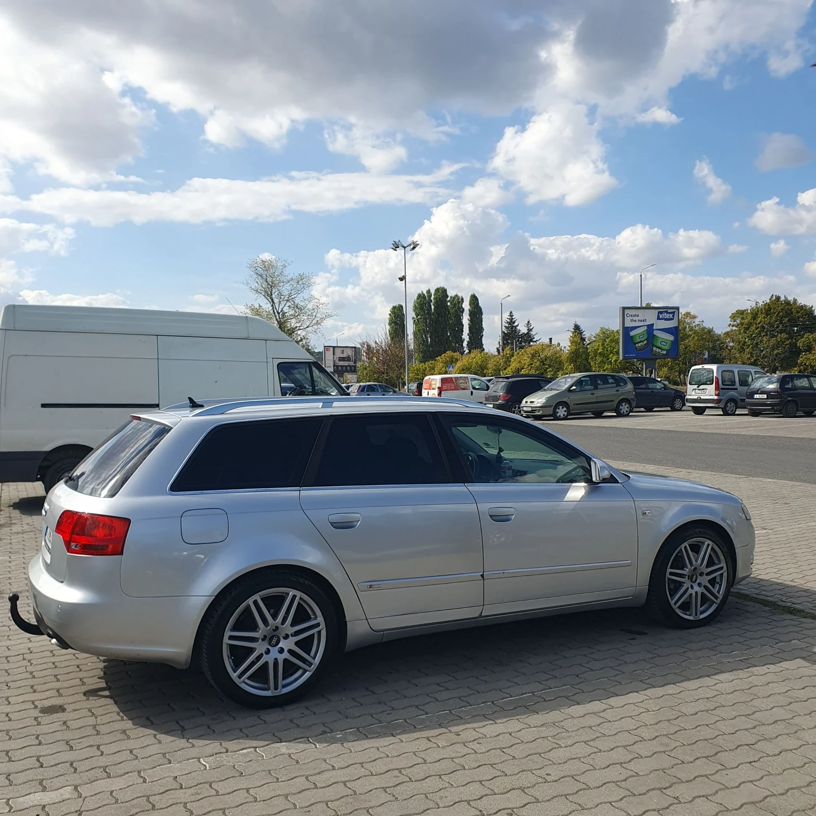 Audi A4 Avant 2.7TDI S-line, снимка 6 - Автомобили и джипове - 56295061