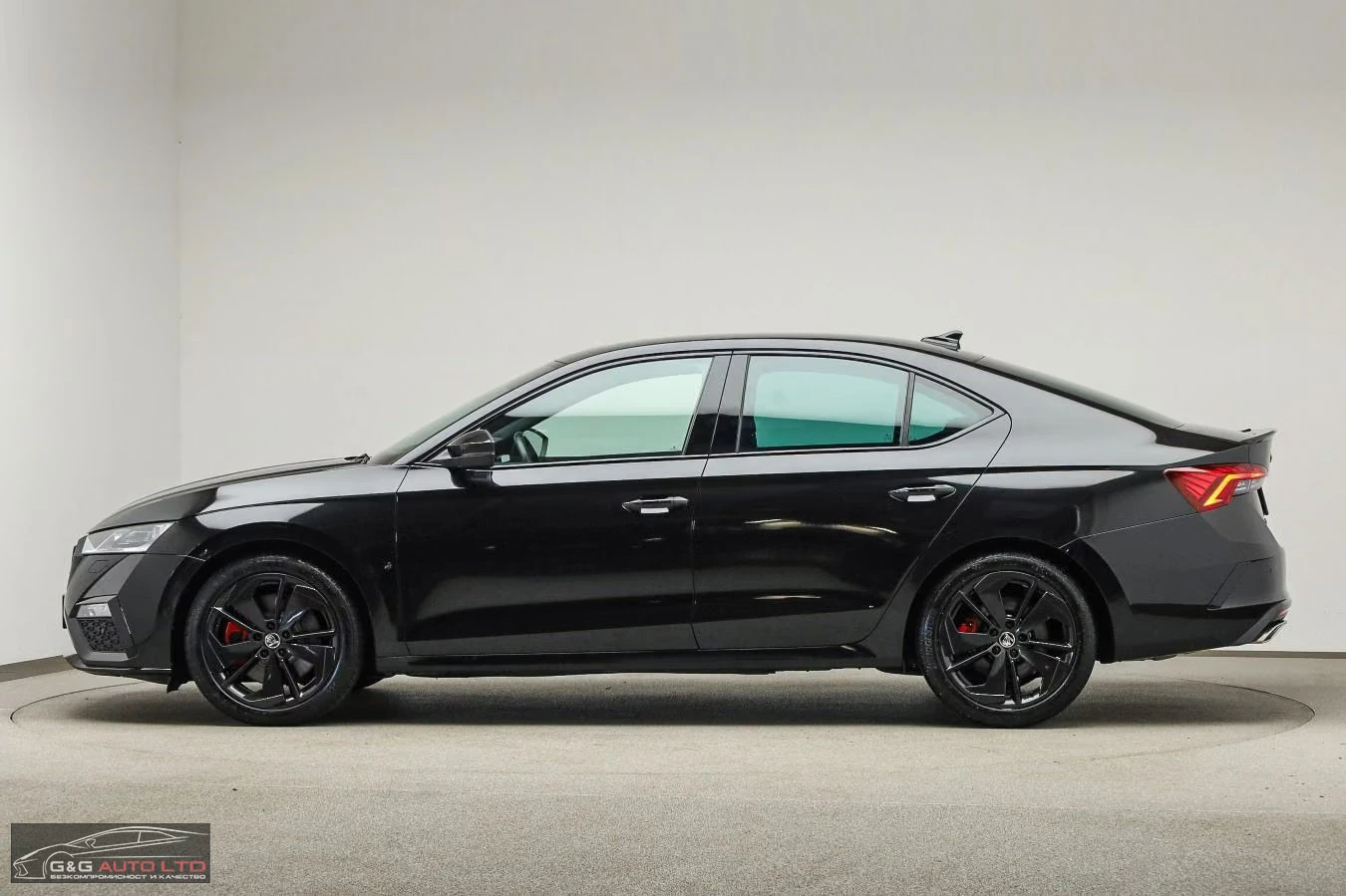 Skoda Octavia RS/234HP/DSG/HUD/CAM/ACC/LED/981z | Mobile.bg � ����������� 3