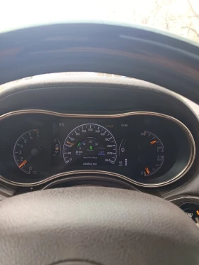 Jeep Grand cherokee Summit - 16000 € / 31293.28 лв. - 35298873 11