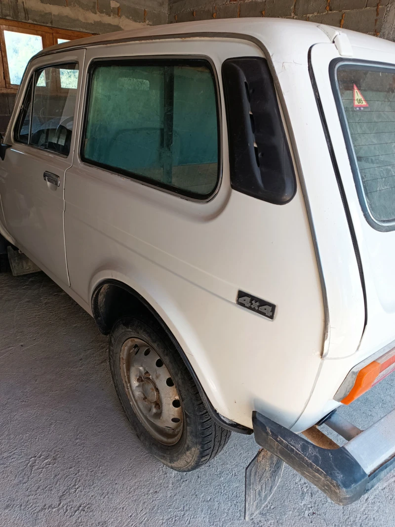 Lada Niva, снимка 4 - Автомобили и джипове - 47462034