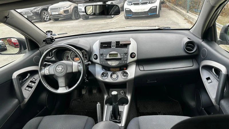 Toyota Rav4 2.0 VVTi 4x4, снимка 12 - Автомобили и джипове - 47897831