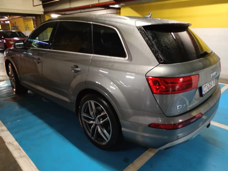 Audi Q7 3.0 , снимка 3 - Автомобили и джипове - 47956939