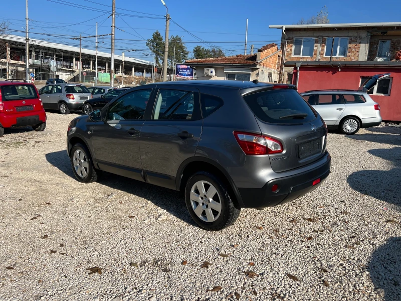 Nissan Qashqai 1.5 dci, снимка 3 - Автомобили и джипове - 48126884