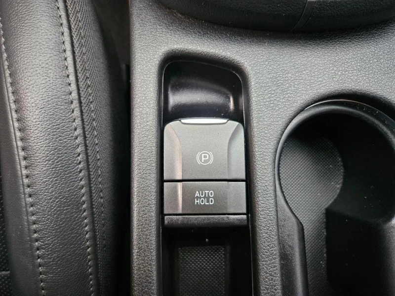 Hyundai Kona Gasoline 2.0 2WD Inspiration, снимка 12 - Автомобили и джипове - 52112911