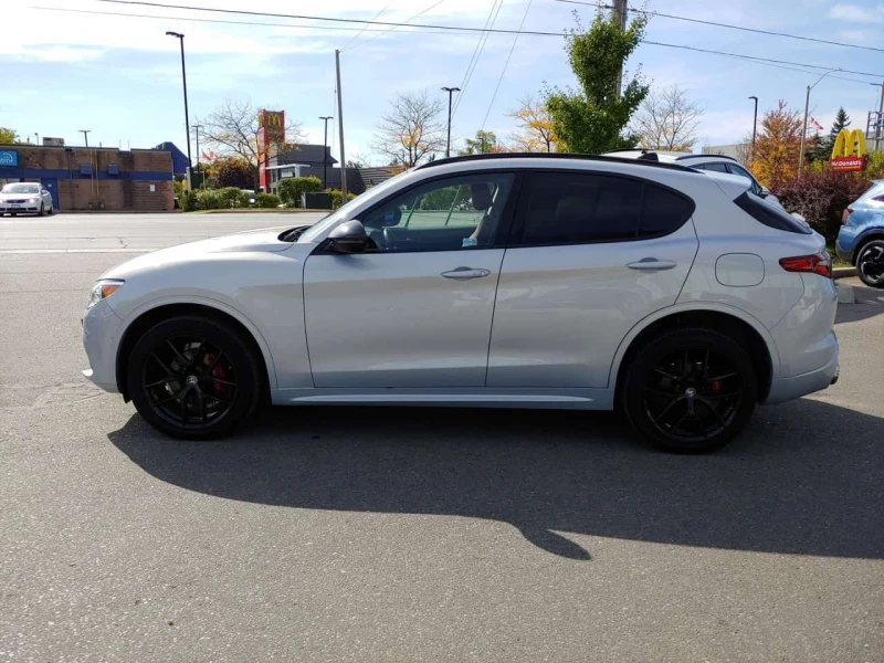 Alfa Romeo Stelvio * ФИКСИРАНА ЦЕНА * ПАНОРАМА* ДИСТРОНИК* , снимка 4 - Автомобили и джипове - 53562411