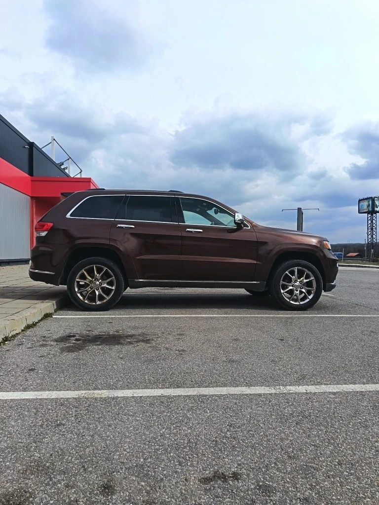 Jeep Grand cherokee Summit, снимка 4 - Автомобили и джипове - 54072793