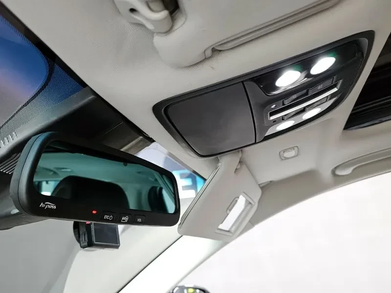 Kia Sorento 2.2 CRDI 4WD, снимка 17 - Автомобили и джипове - 54265406