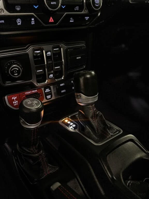 Jeep Wrangler Unlimited Rubicon* AвтоКредит * (ЦЕНА ДО БГ), снимка 11 - Автомобили и джипове - 54429541