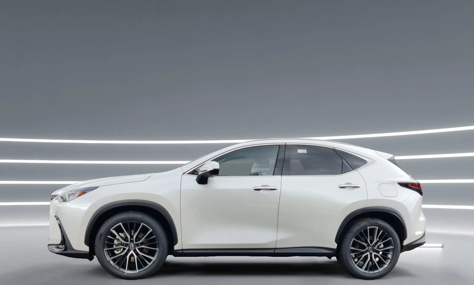 Lexus NX 450 h+ = NEW= Luxury Line Гаранция - изображение 5