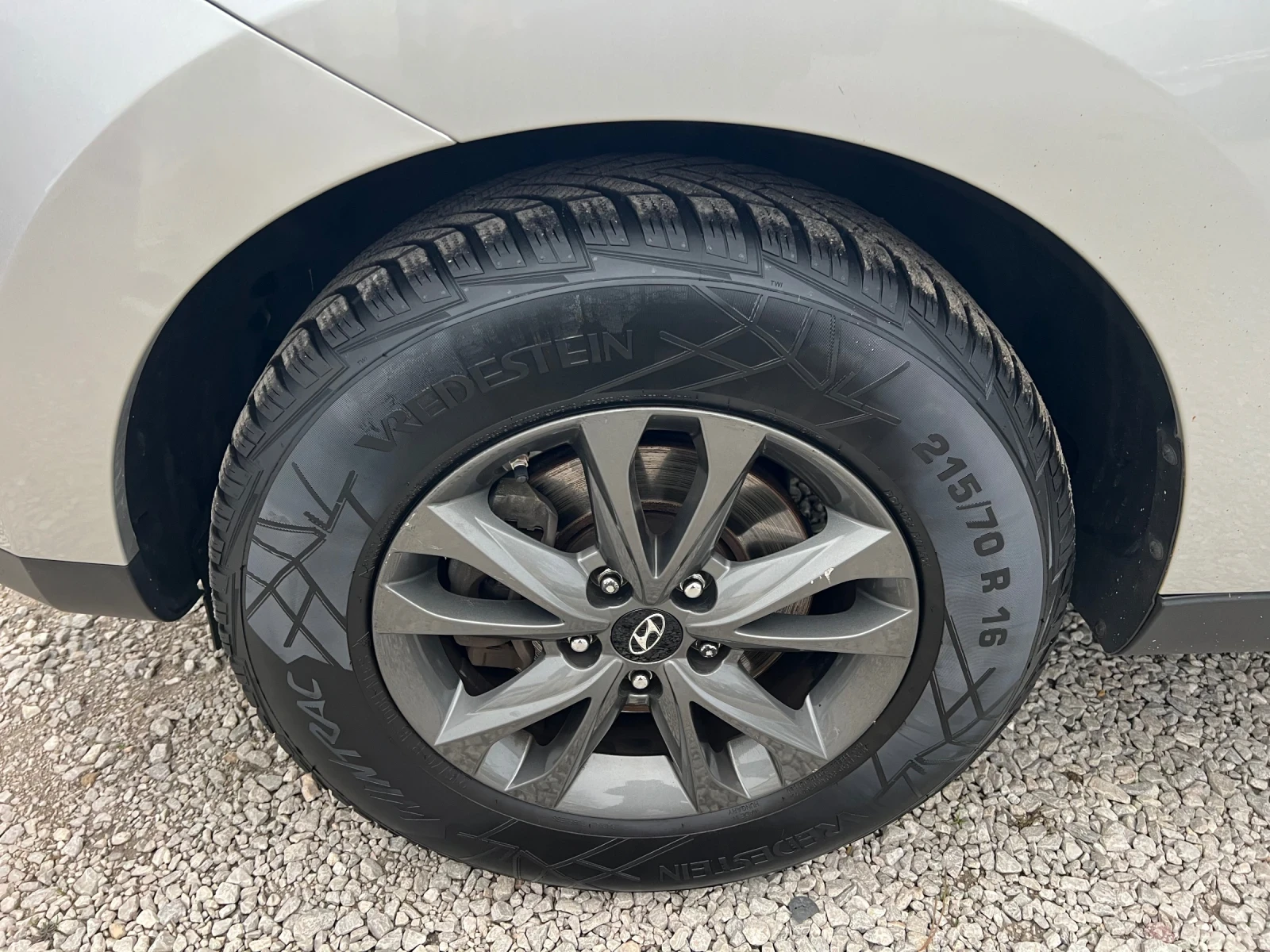 Hyundai IX35 2.0 4WD* ШВЕЙЦАРИЯ*  - изображение 9