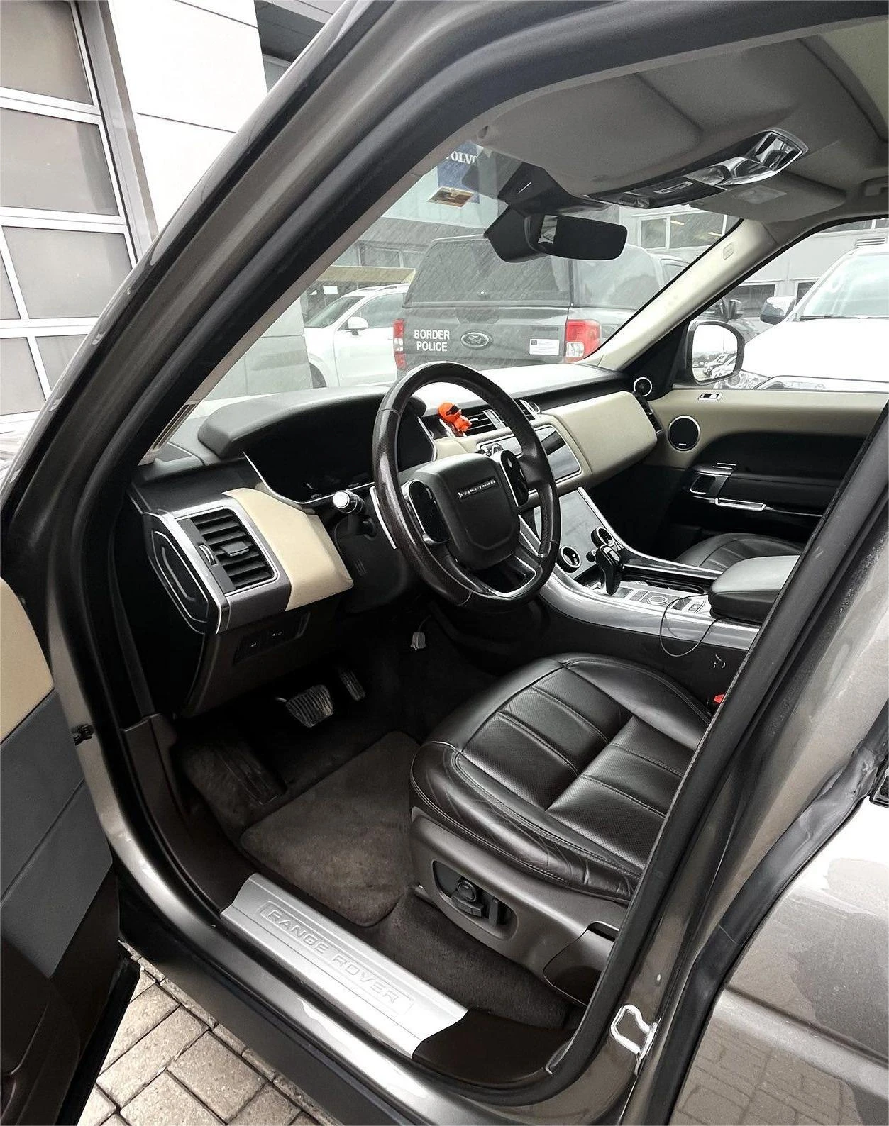 Land Rover Range Rover Sport, снимка 5 - Автомобили и джипове - 53905426