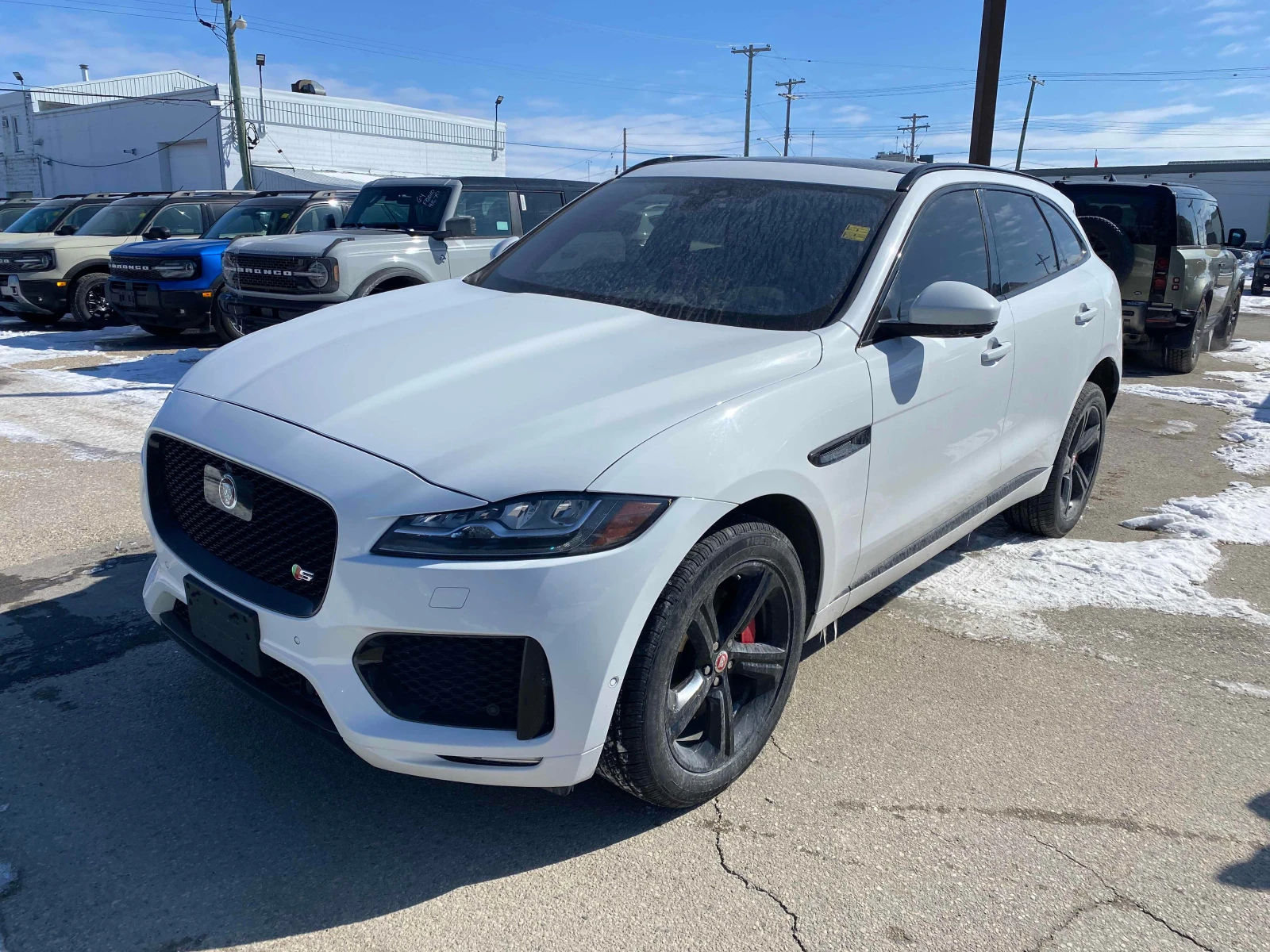 Jaguar F-PACE * * CARFAX * * АВТО КРЕДИТ * * 
