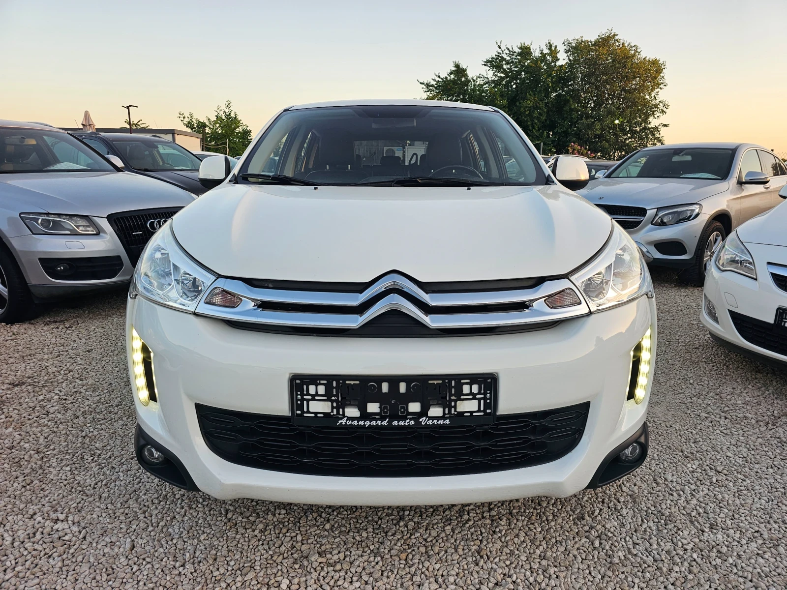 Citroen C4 AIRCROSS 1.6HDI, 4х4 , снимка 2 - Автомобили и джипове - 55082239