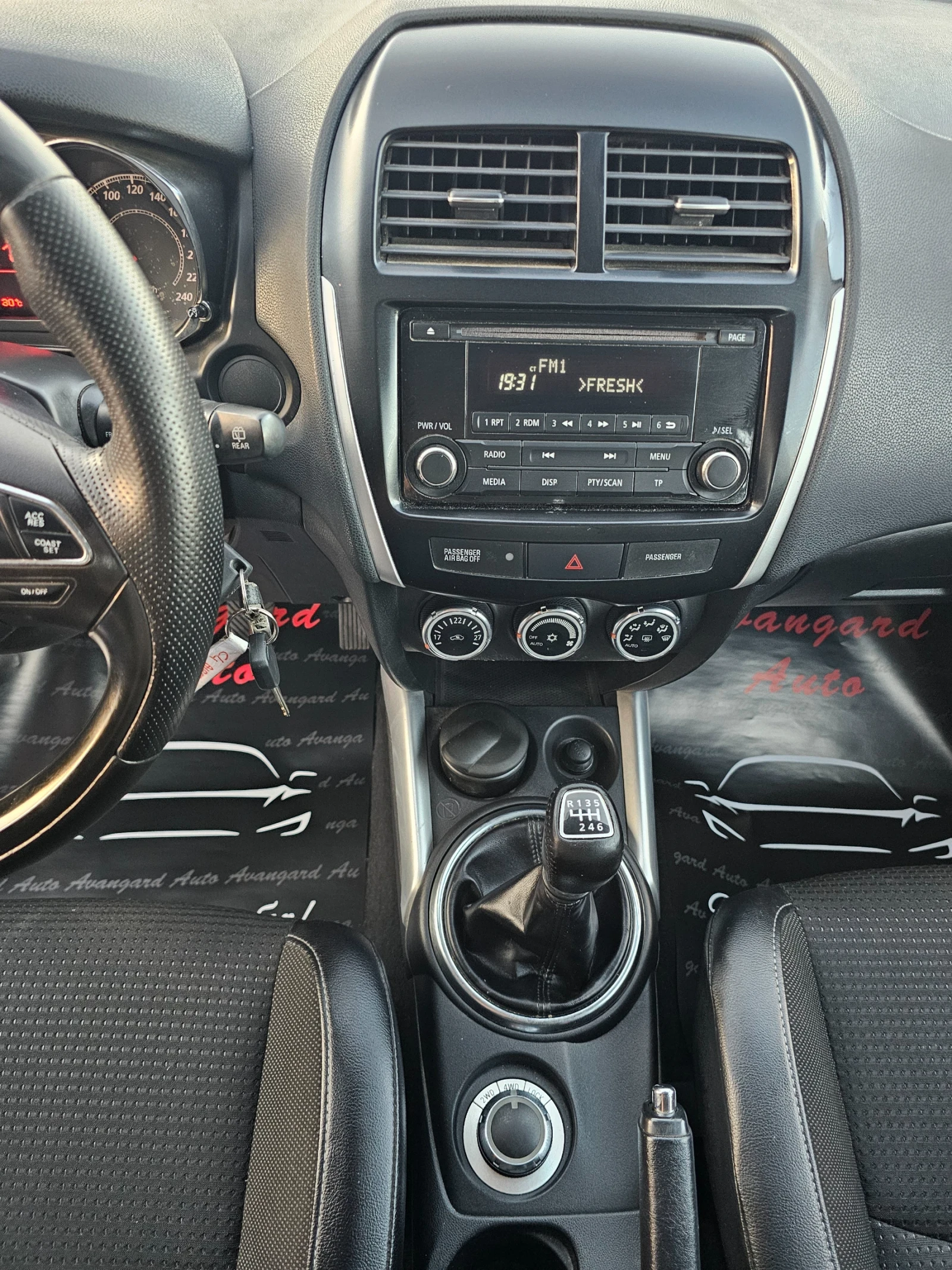 Citroen C4 AIRCROSS 1.6HDI, 4х4 , снимка 10 - Автомобили и джипове - 55082239