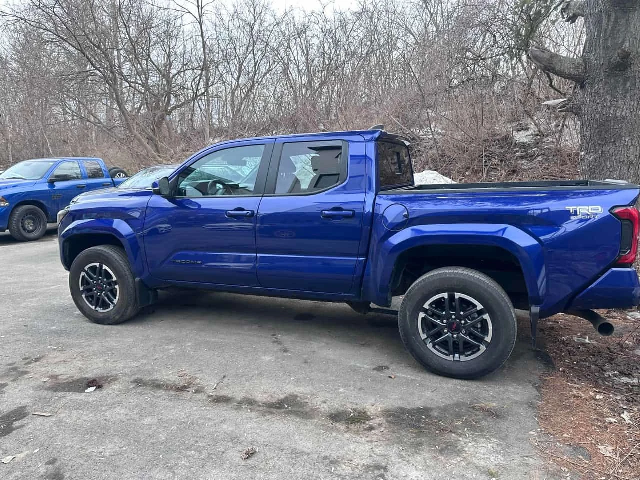 Toyota Tacoma 4x4 Double Cab Manual SB  / CARFAX / АВТОКРЕДИТ, снимка 2 - Автомобили и джипове - 55555257
