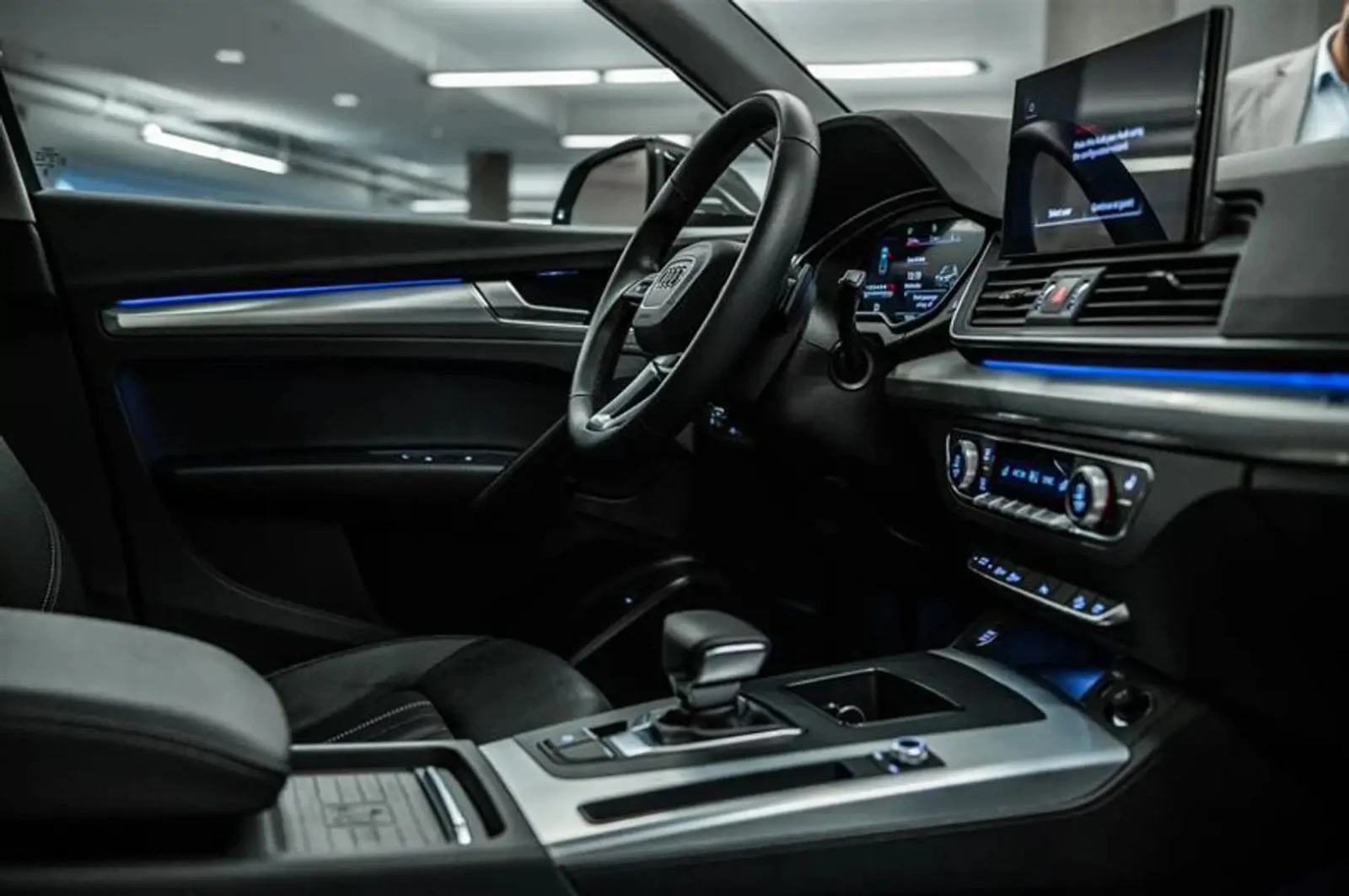 Audi Q5 PROGRESSIV ЦЕНА ДО БЪЛГАРИЯ АВТОКРЕДИТ, снимка 8 - Автомобили и джипове - 55772320