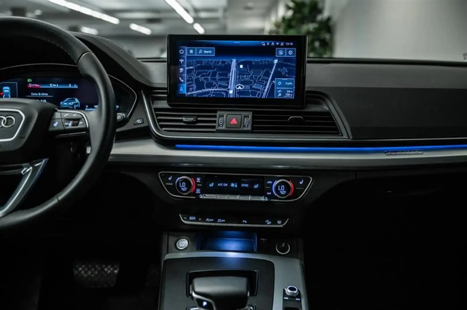 Audi Q5 PROGRESSIV ЦЕНА ДО БЪЛГАРИЯ АВТОКРЕДИТ, снимка 12 - Автомобили и джипове - 55772320