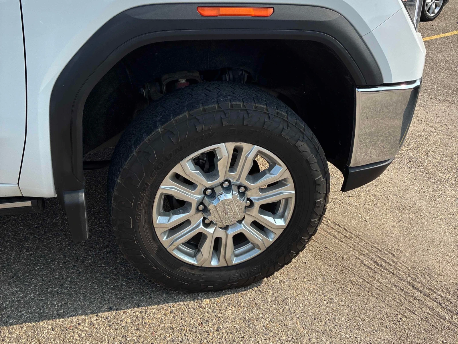 Gmc Sierra  Denali / 360 / DIS / HUD / ОБДУХВАНЕ , снимка 7 - Автомобили и джипове - 55856933