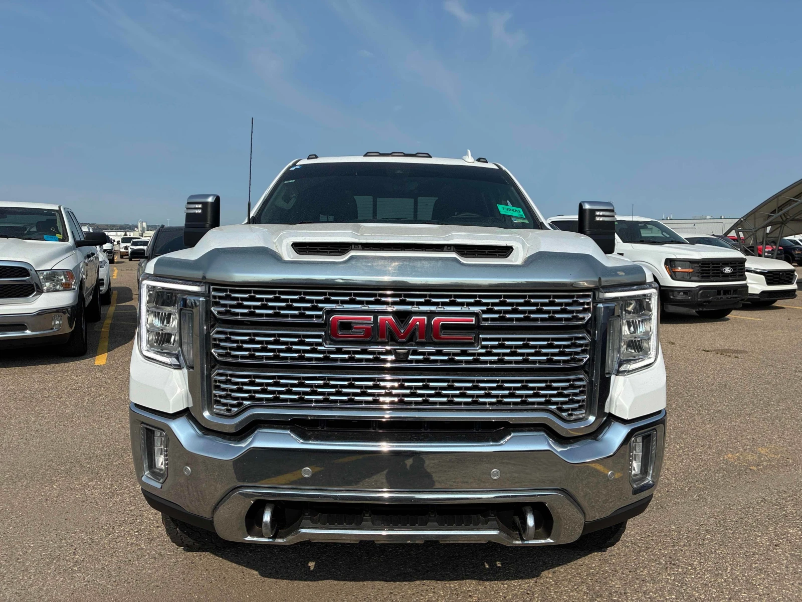 Gmc Sierra  Denali / 360 / DIS / HUD / ОБДУХВАНЕ , снимка 6 - Автомобили и джипове - 55856933