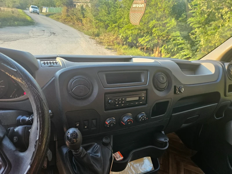 Renault Master, снимка 13 - Бусове и автобуси - 47384017