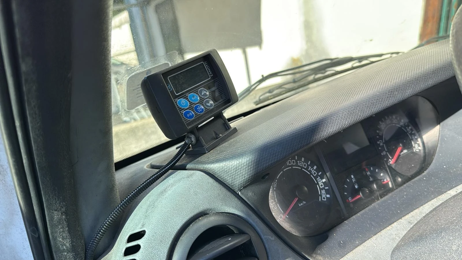 Iveco Daily 2.3HPI/ХЛАДИЛЕН+ ТОК - изображение 7