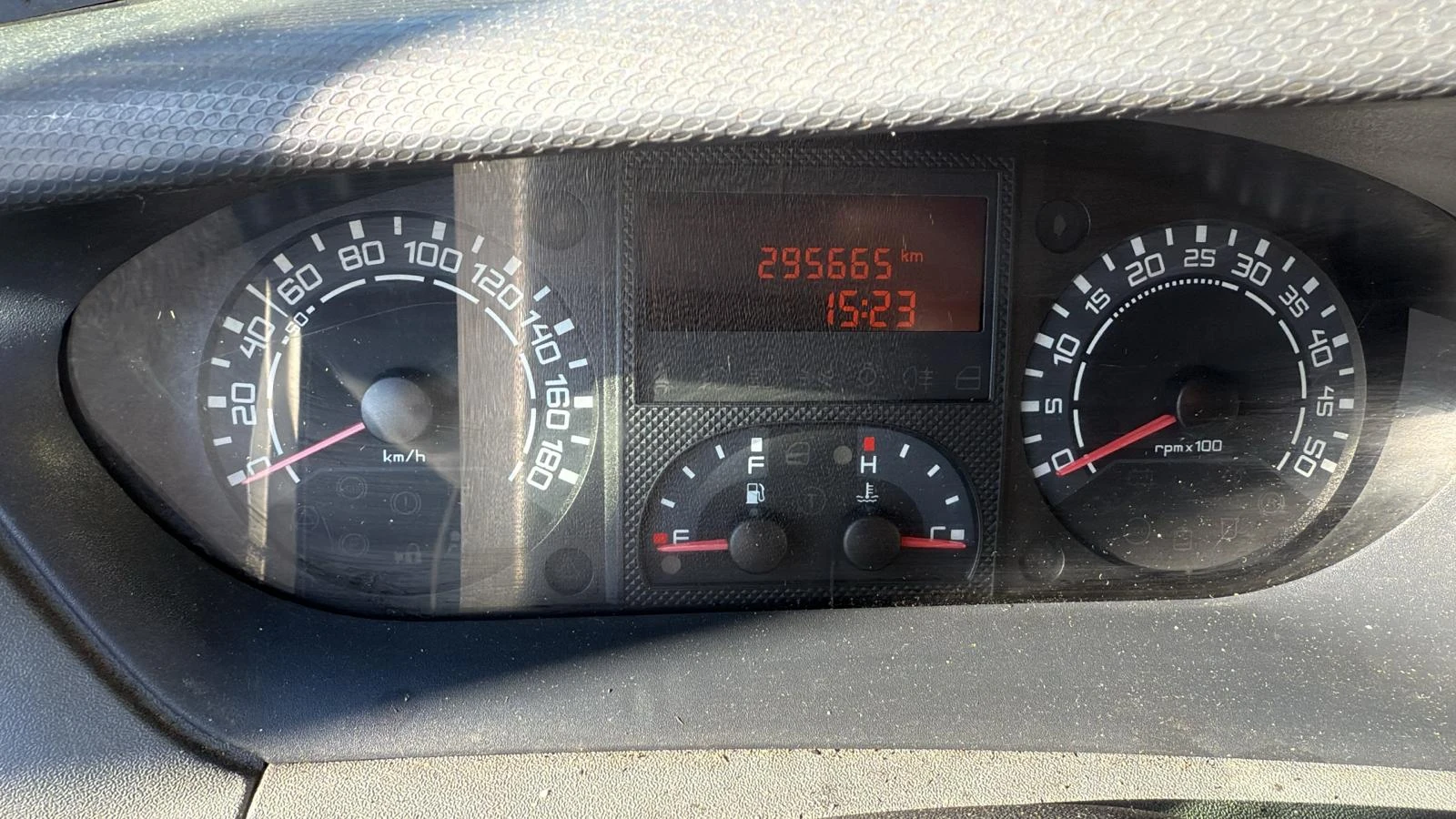 Iveco Daily 2.3HPI/ХЛАДИЛЕН+ ТОК - изображение 8